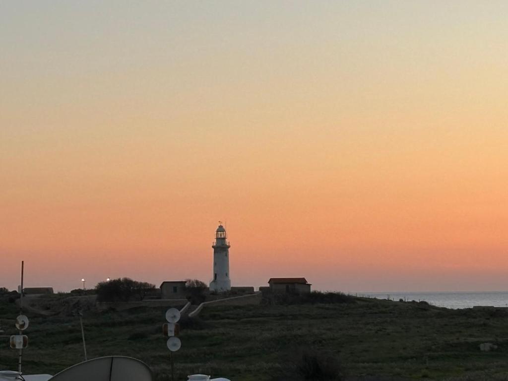 Ferienwohnung Venus Lighthouse 2B, Sea-View, Paphos Center Exterior foto