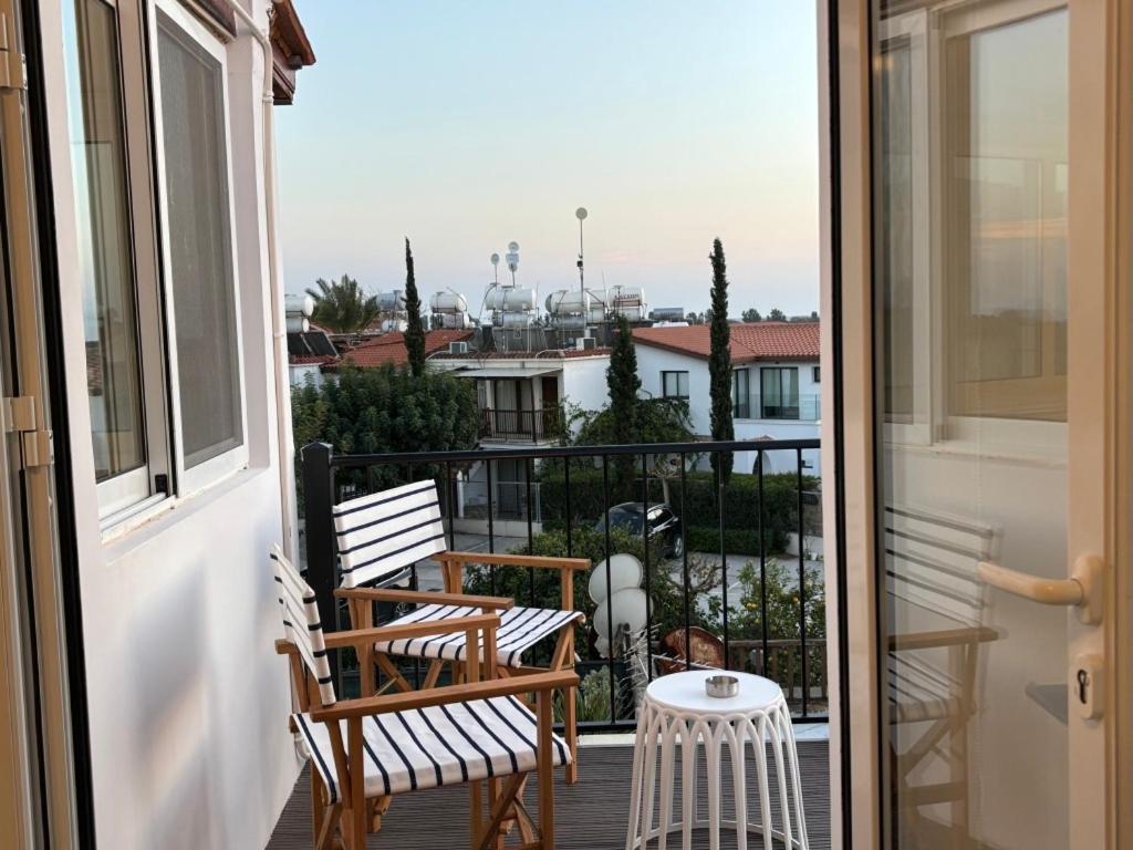 Ferienwohnung Venus Lighthouse 2B, Sea-View, Paphos Center Exterior foto